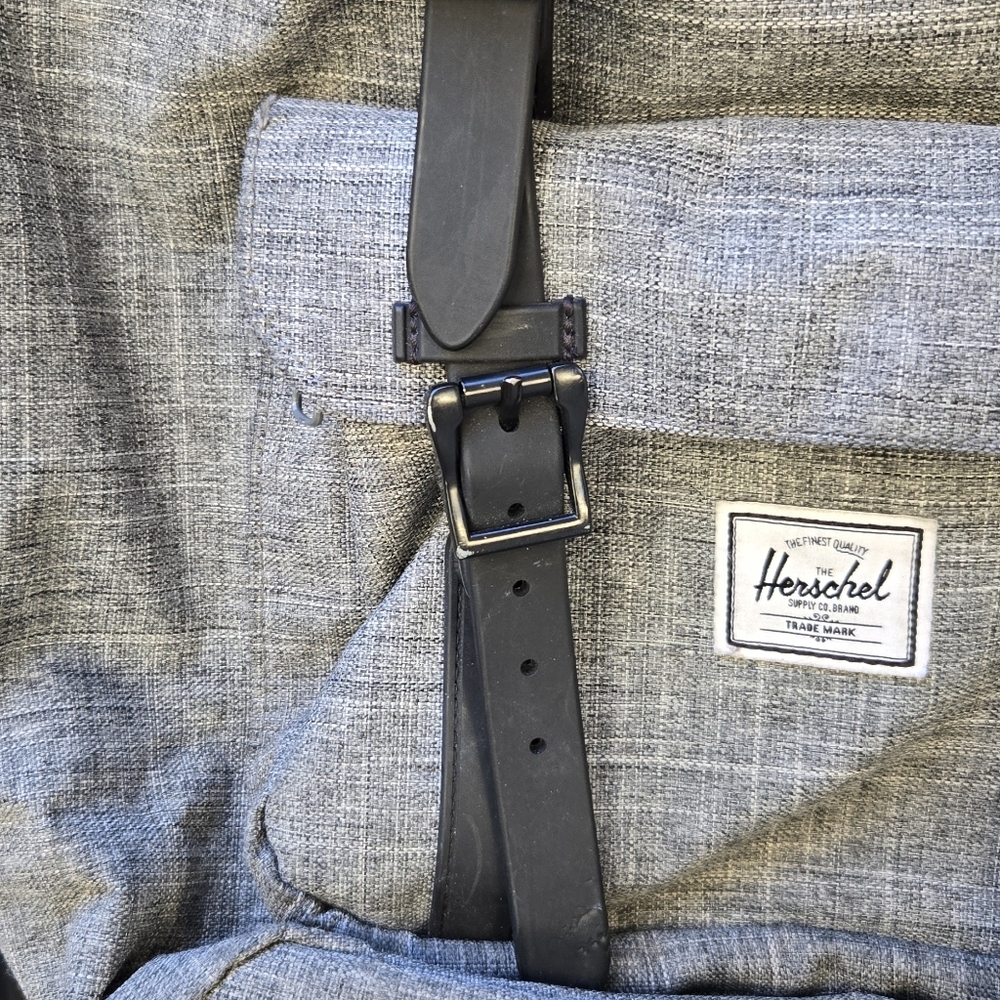 Hershel Supply Large Grey Backpack - image 3